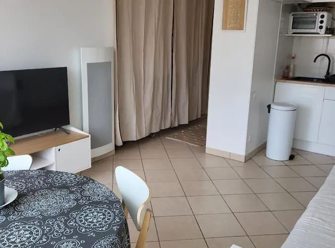 Apartman Au Bord De L'eau Rend La Vie A *