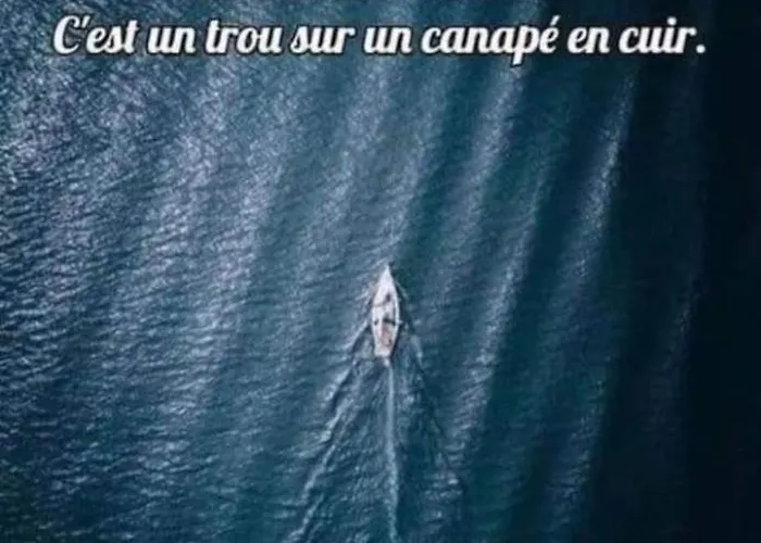 Au Bord De L'eau Rend La Vie A